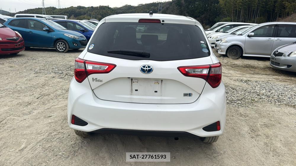 Toyota VITZ HYBRID 2018 4854291-3