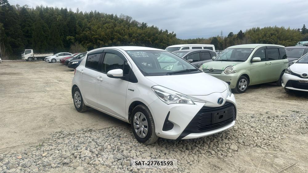 Toyota VITZ HYBRID 2018 4854291-6