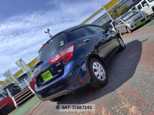 Toyota VITZ HYBRID 2017-03 6248254-25