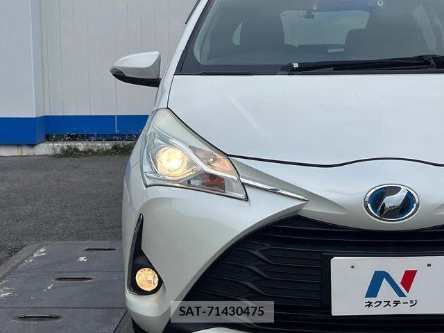 Toyota VITZ HYBRID 2018-02 6615502-12