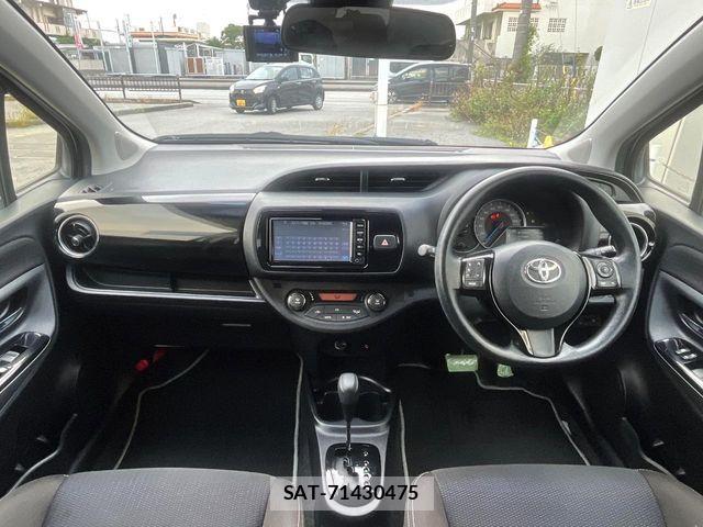 Toyota VITZ HYBRID 2018-02 6615502-1