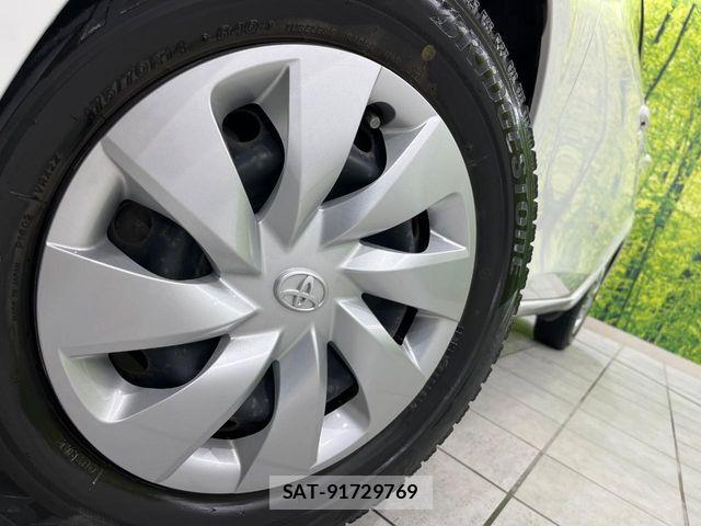 Toyota VITZ HYBRID 2017-05 6791737-12