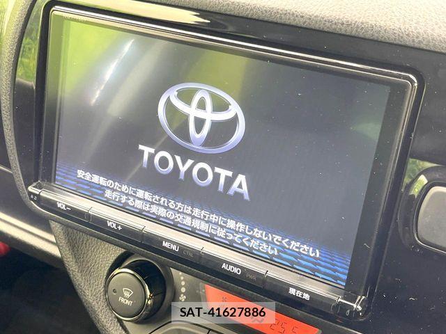 Toyota VITZ HYBRID 2017-05 6915008-2