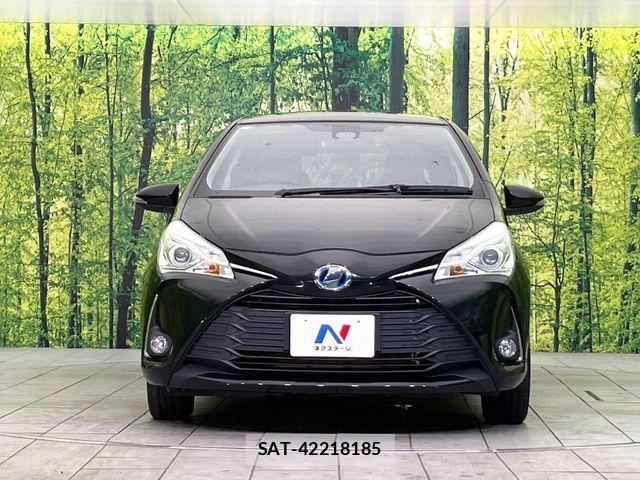 Toyota VITZ HYBRID 2017-03 7226731-13