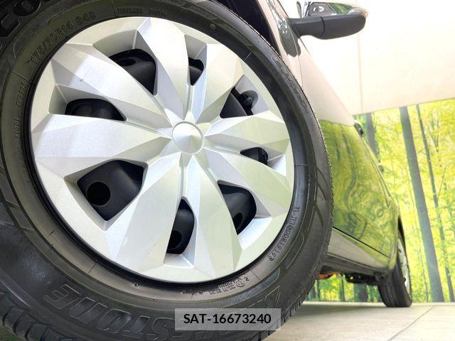 Toyota VITZ HYBRID 2019-06 7226733-12