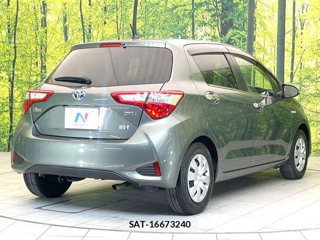 Toyota VITZ HYBRID 2019-06 7226733-16