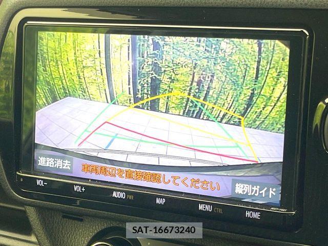 Toyota VITZ HYBRID 2019-06 7226733-3
