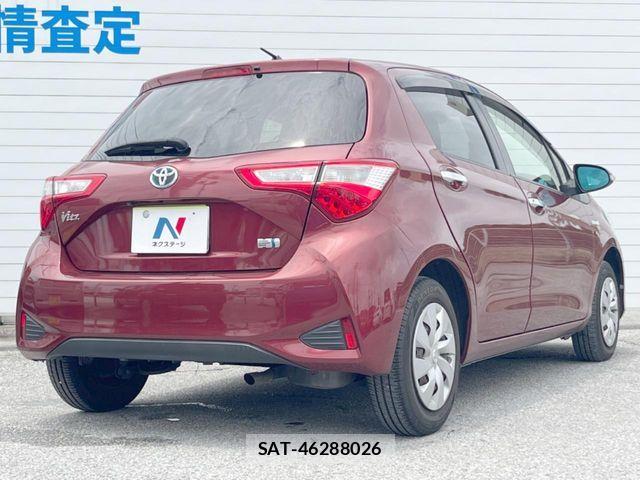 Toyota VITZ HYBRID 2018-08 7252740-17