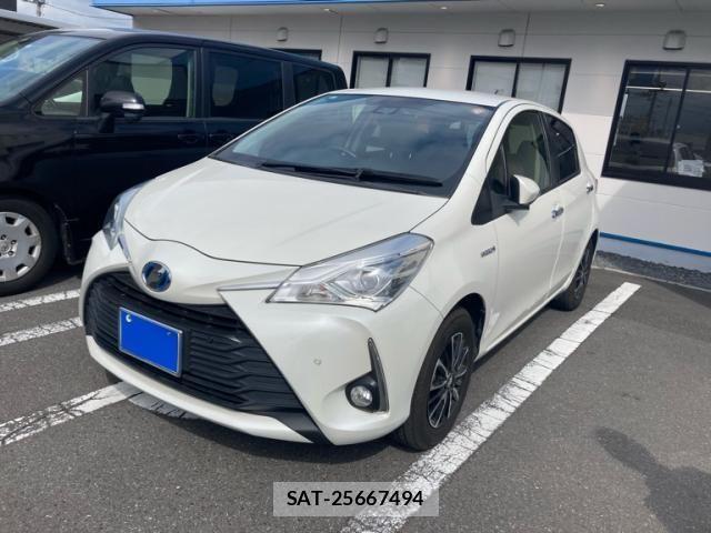 Toyota VITZ HYBRID 2019-06 7360352-3