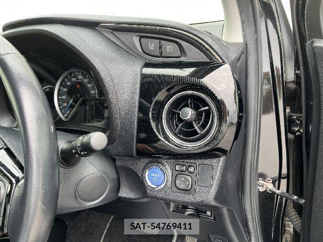 Toyota VITZ HYBRID 2017-09 7360356-16