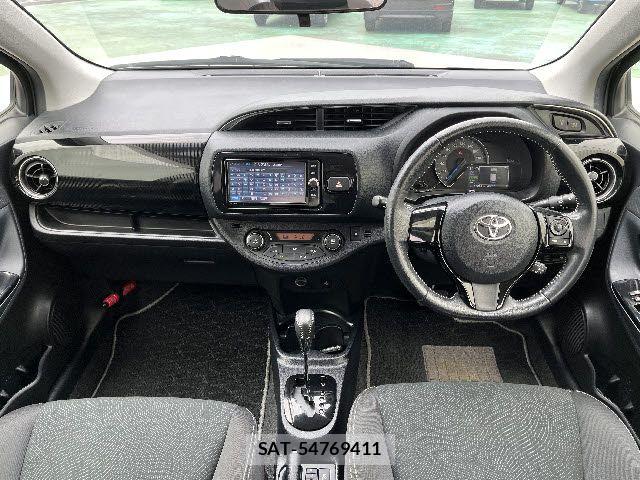 Toyota VITZ HYBRID 2017-09 7360356-1