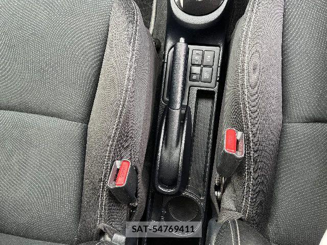 Toyota VITZ HYBRID 2017-09 7360356-22
