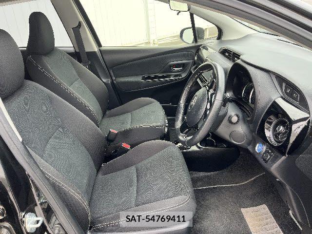 Toyota VITZ HYBRID 2017-09 7360356-3