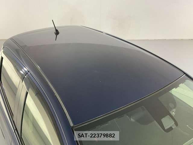 Toyota VITZ HYBRID 2019-06 7394705-8