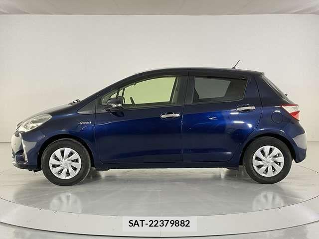Toyota VITZ HYBRID 2019-06 7394705-2