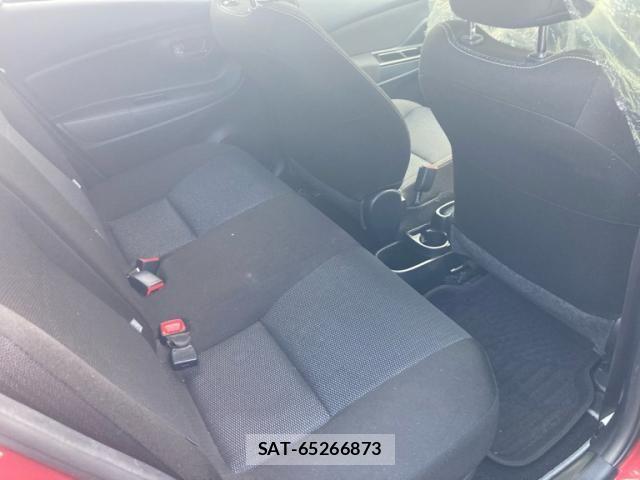 Toyota VITZ HYBRID 2019-06 7458677-10
