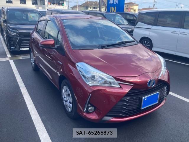 Toyota VITZ HYBRID 2019-06 7458677-1