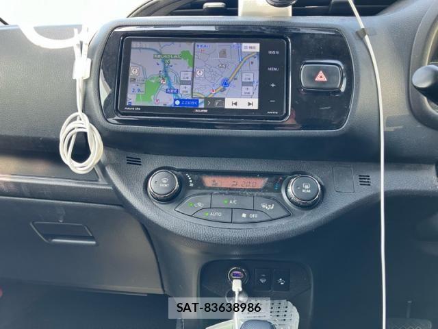 Toyota VITZ HYBRID 2017-03 7621127-20