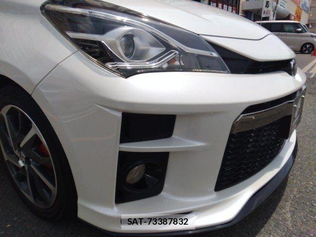 Toyota VITZ HYBRID 2017-10 7621125-9