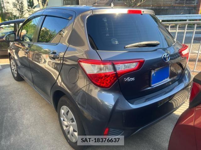 Toyota VITZ HYBRID 2017-07 7621124-9