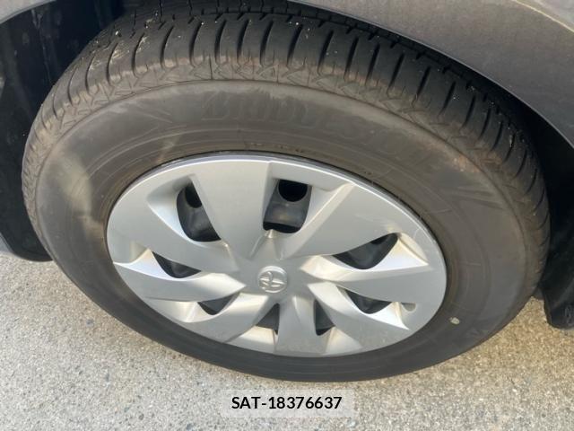 Toyota VITZ HYBRID 2017-07 7621124-12
