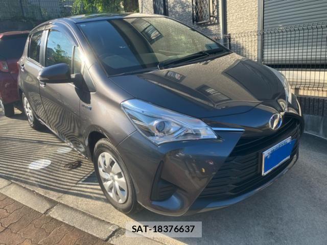 Toyota VITZ HYBRID 2017-07 7621124-1