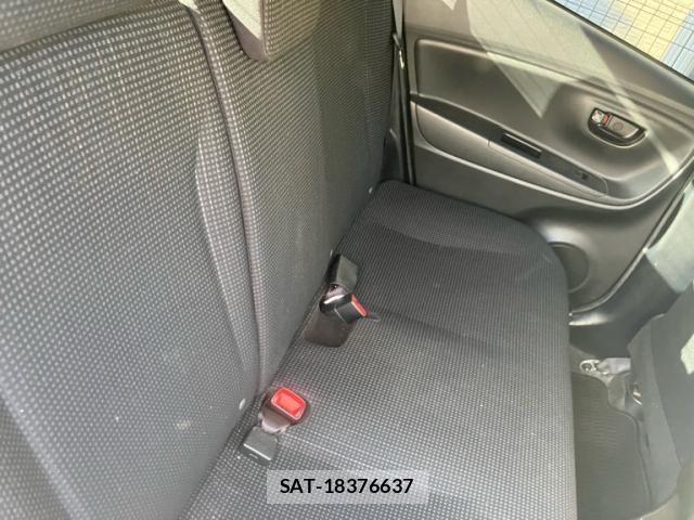Toyota VITZ HYBRID 2017-07 7621124-7