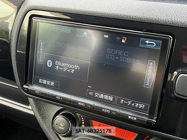 Toyota VITZ HYBRID 2017-03 7621123-4