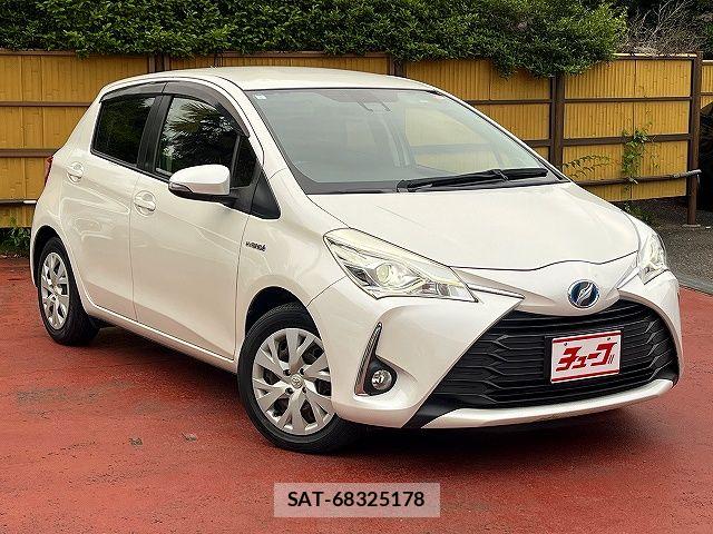 Toyota VITZ HYBRID 2017-03 7621123-6