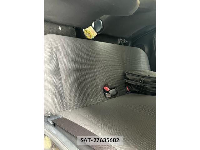 Toyota VITZ HYBRID 2017-08 7621126-20
