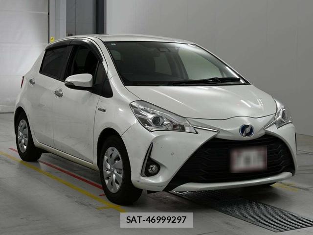 Toyota VITZ HYBRID 2019-05 7605442-5