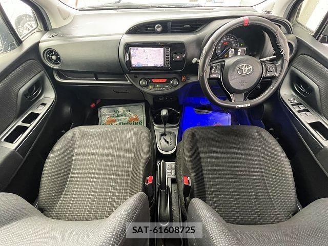 Toyota VITZ HYBRID 2017-06 7730399-1