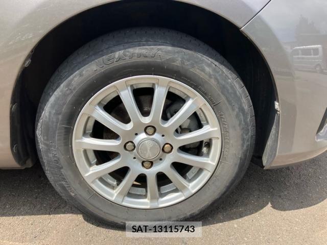 Toyota VITZ HYBRID 2017-03 7730406-16