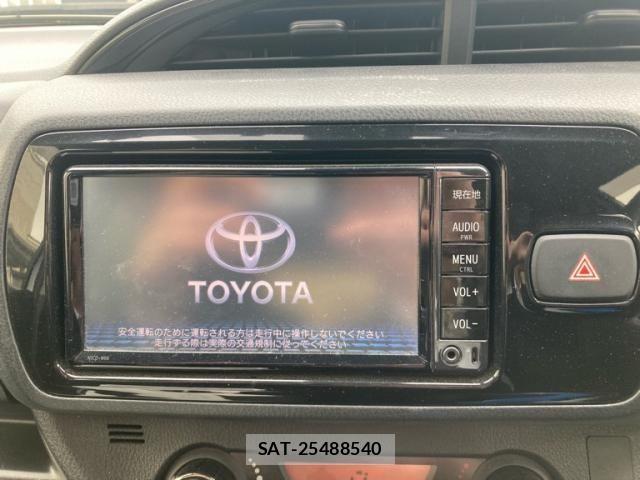 Toyota VITZ HYBRID 2017-06 7730408-22