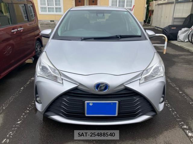 Toyota VITZ HYBRID 2017-06 7730408-2