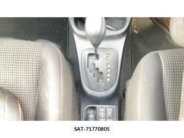 Toyota VITZ HYBRID 2018-02 7790261-20
