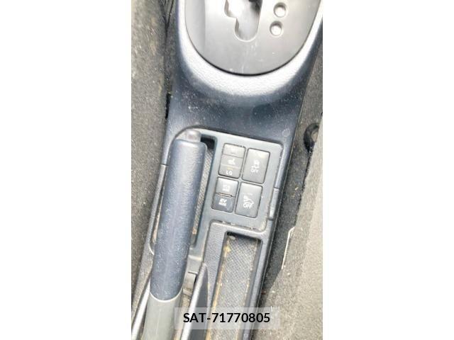 Toyota VITZ HYBRID 2018-02 7790261-21