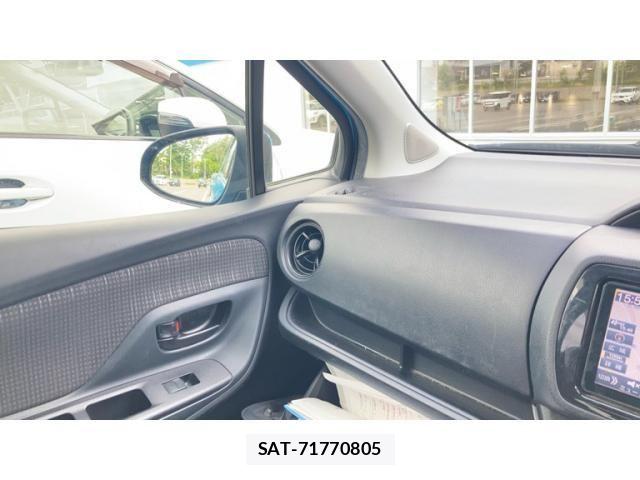 Toyota VITZ HYBRID 2018-02 7790261-22