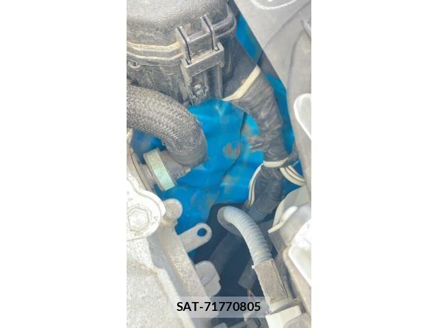 Toyota VITZ HYBRID 2018-02 7790261-24