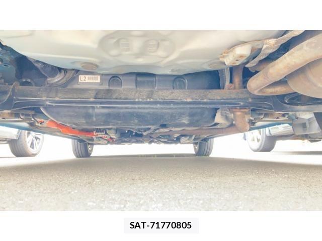 Toyota VITZ HYBRID 2018-02 7790261-5
