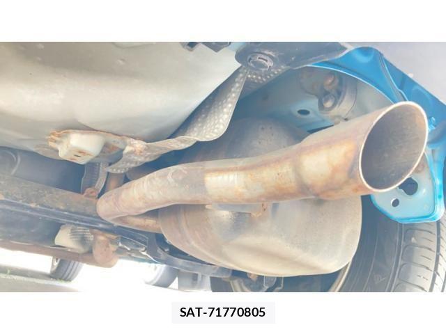 Toyota VITZ HYBRID 2018-02 7790261-6