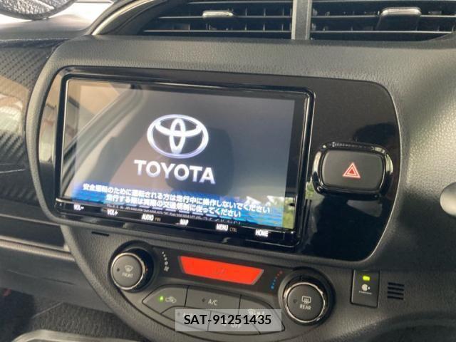 Toyota VITZ HYBRID 2019-07 8039031-18