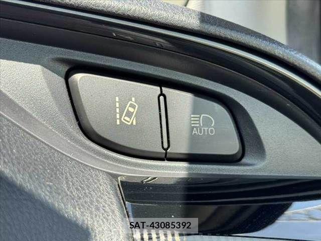 Toyota VITZ HYBRID 2018-12 8076059-23