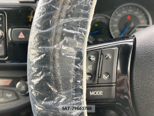 Toyota VITZ HYBRID 2018-07 8102534-16