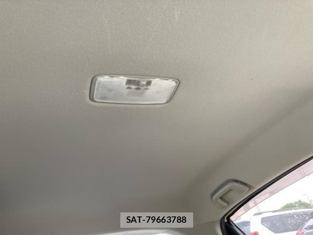 Toyota VITZ HYBRID 2018-07 8102534-21
