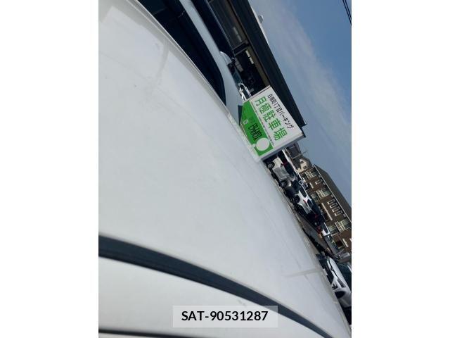 Toyota VITZ HYBRID 2019-09 8102533-26
