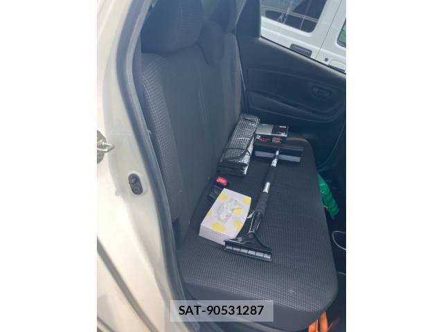 Toyota VITZ HYBRID 2019-09 8102533-8
