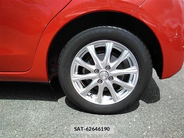 Toyota VITZ HYBRID 2018-09 8102532-10