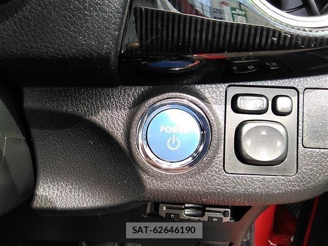 Toyota VITZ HYBRID 2018-09 8102532-17