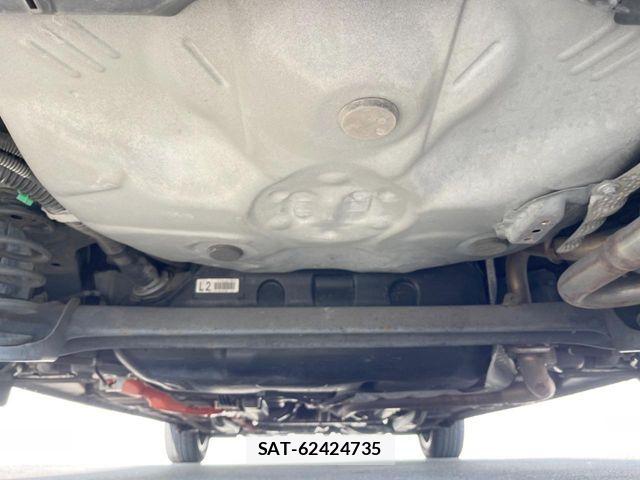Toyota VITZ HYBRID 2019-03 8210880-19